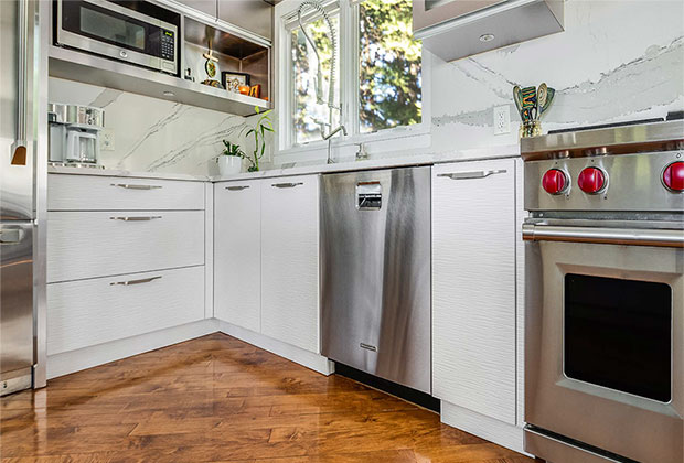 RAUVISIO wave cabinet surface RAUVISIO wave cabinet surface