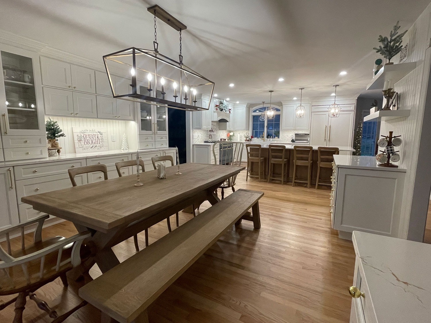 Fabuwood French country kitchen cabinets 1 Fabuwood French country kitchen cabinets 1