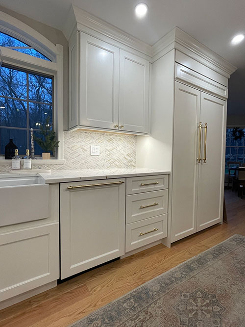 Fabuwood French country kitchen cabinets 7